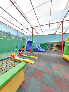 Salón Come Play - Extreme - Kids - Jardín